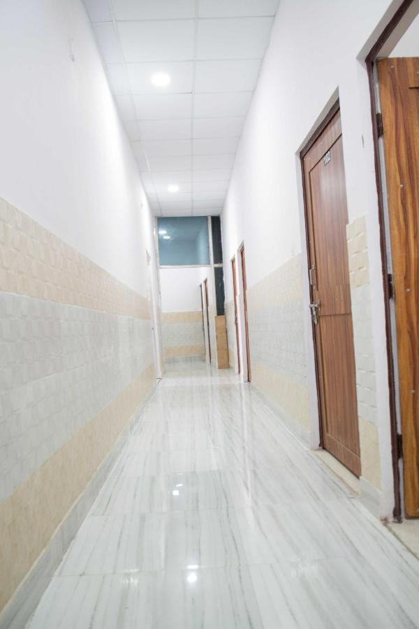 Hotel O New Jp Hotel Meerut Exterior photo